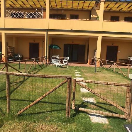 Deste - In Campagna 4 Posti Letto Con Giardino La Sdriscia Luaran gambar